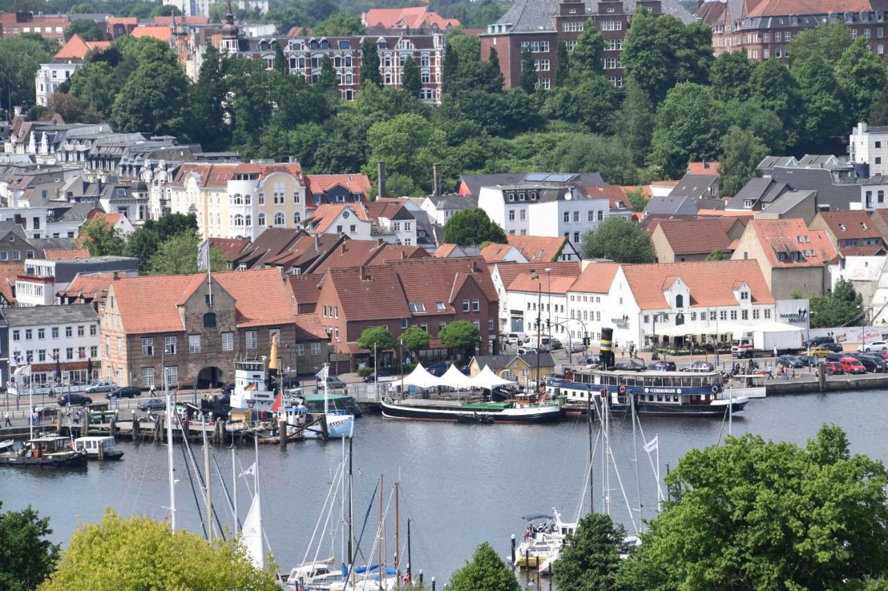 Fewo1846 - Bellevue - Sonnige 2-Zimmer-Wohnung Mit Balkon Und Hafenblick Flensburg Ngoại thất bức ảnh
